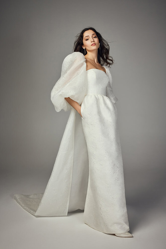 Showcasing Jesús Peiró style 2364 gown