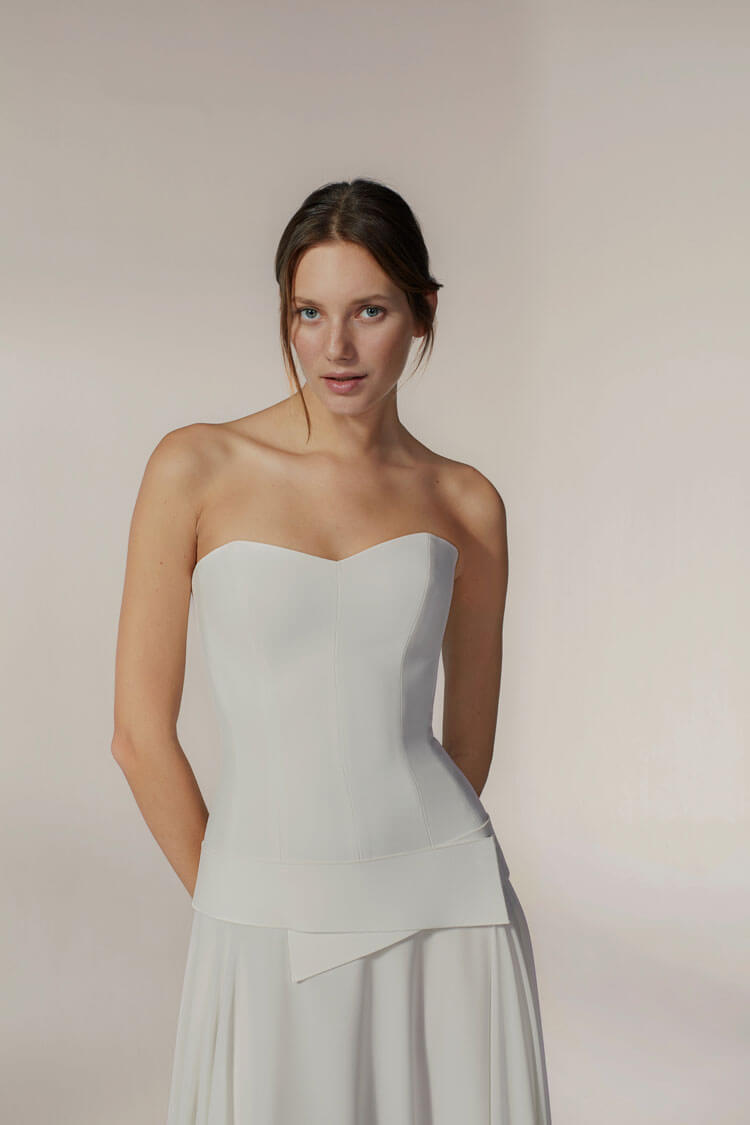 Jesus Peiro 2600 bridal gown alternate detail view