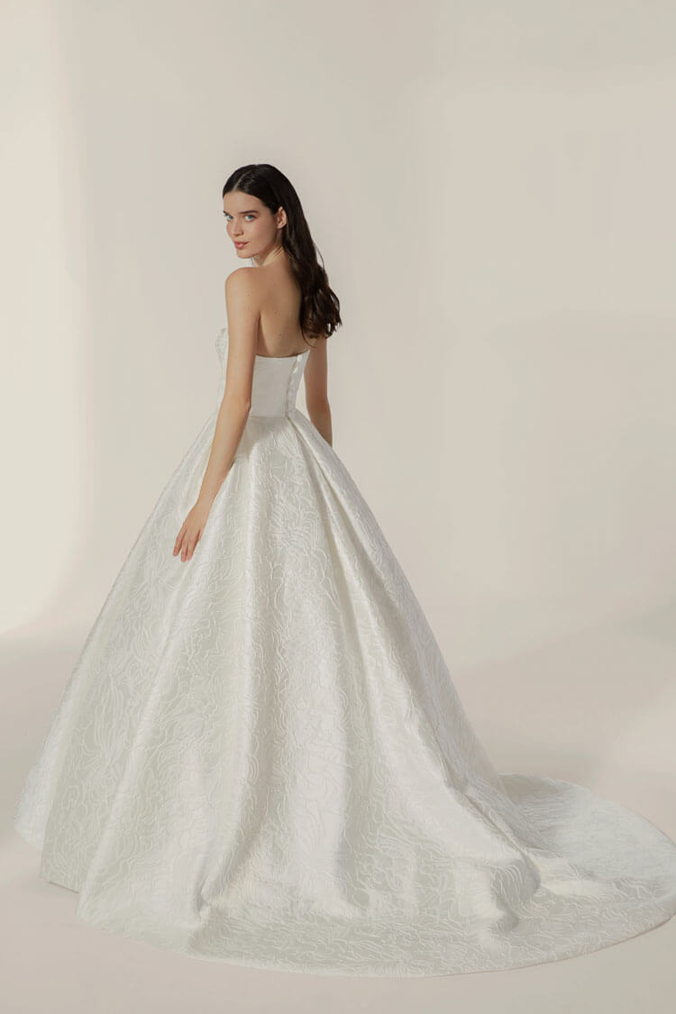 Jesus Peiro wedding dress with elegant tailoring