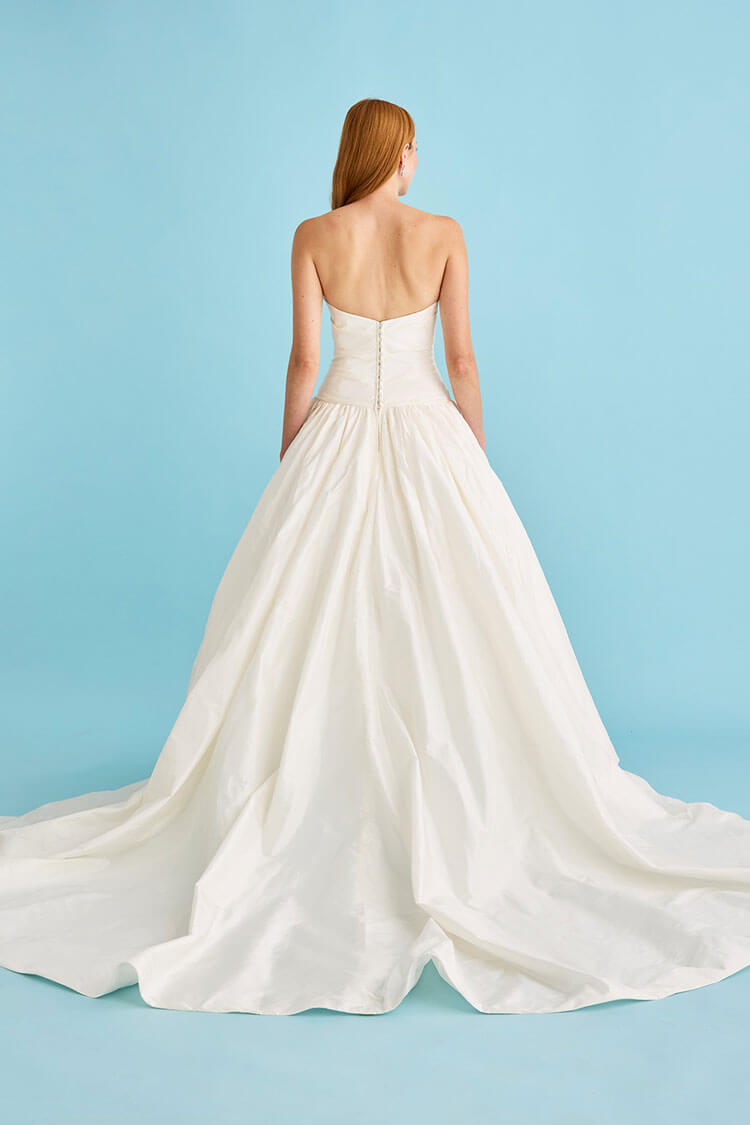 Lea-Ann Belter Bridal