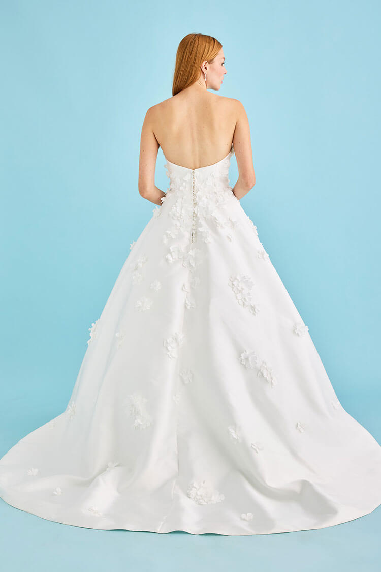 Lea-Ann Belter Bridal