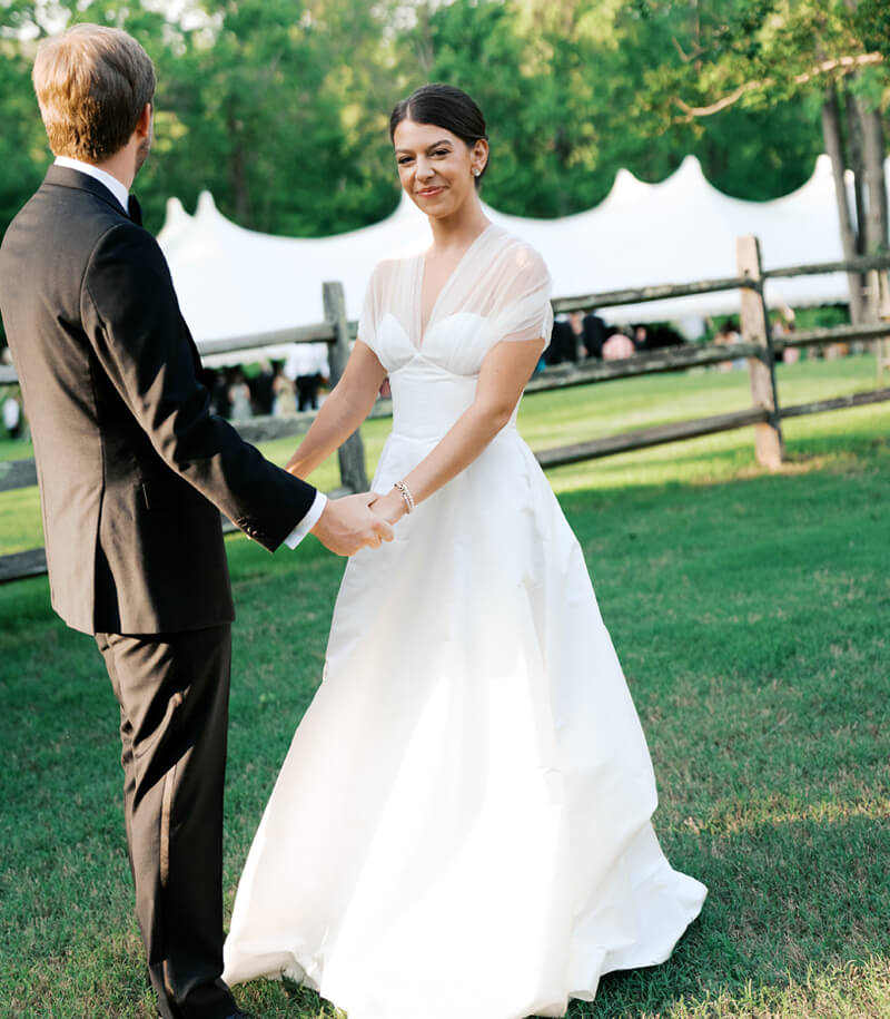 Meeting real bride Hannah and her wedding dress experience