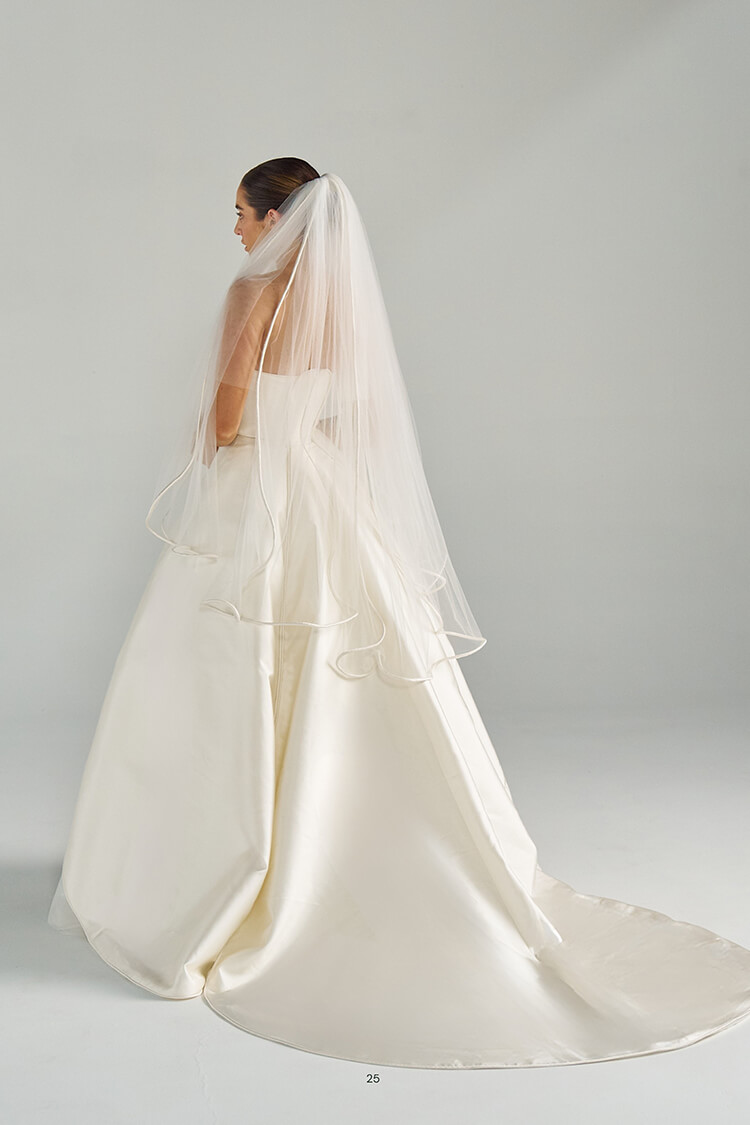 Alternate view of Palmer bridal veil accessory